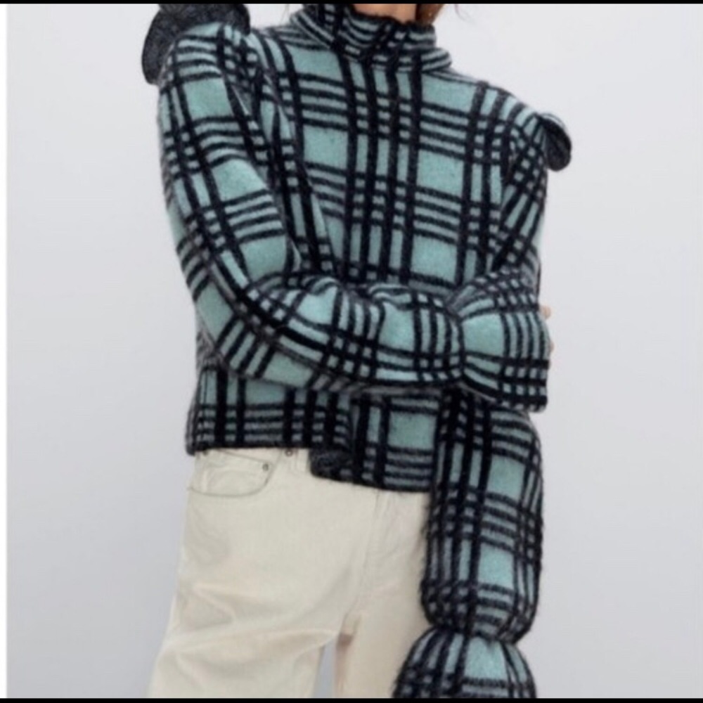 COPY - COPY - ZARA TEAL/BLACK MOHAIR BLEND RUFFLE SWEATER-NWT-Small